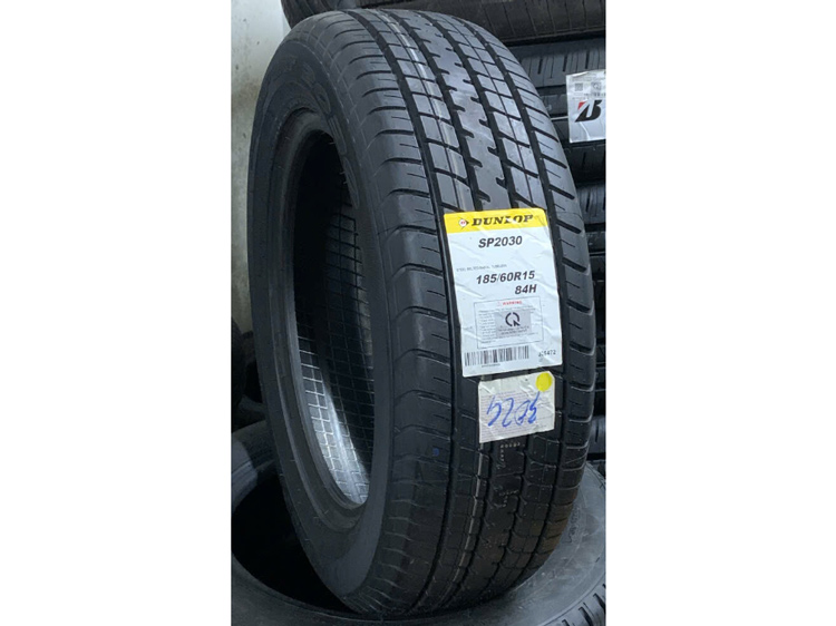 185/60/R15<br>Dunlop hoa 2030